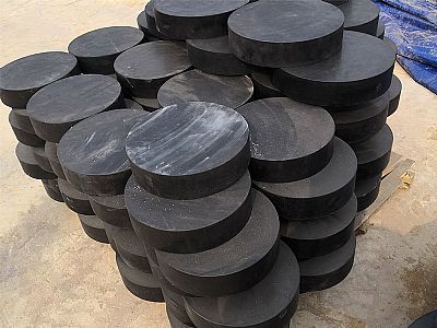 双柏县板式橡胶支座由若干层橡胶片与薄钢板经加压硫化